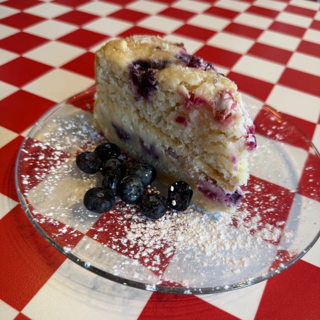 Maple Berry Cake.
