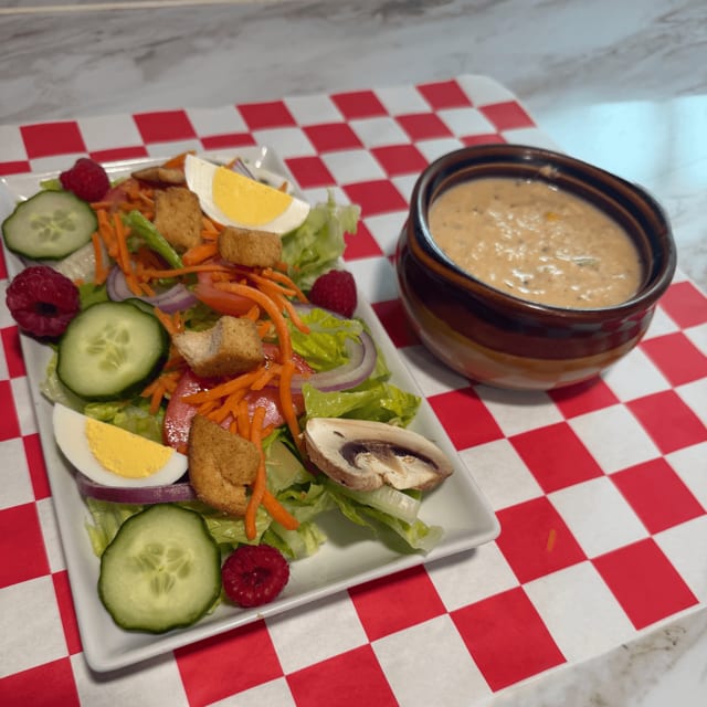 Cup of Soup & Salad Bar.